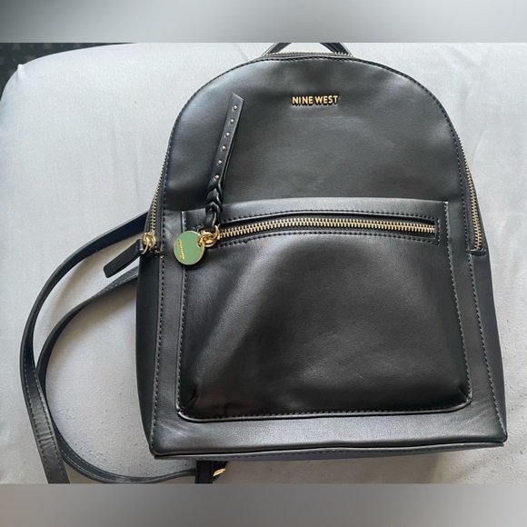 Nine West black leather backpack - Picture 3 of 4